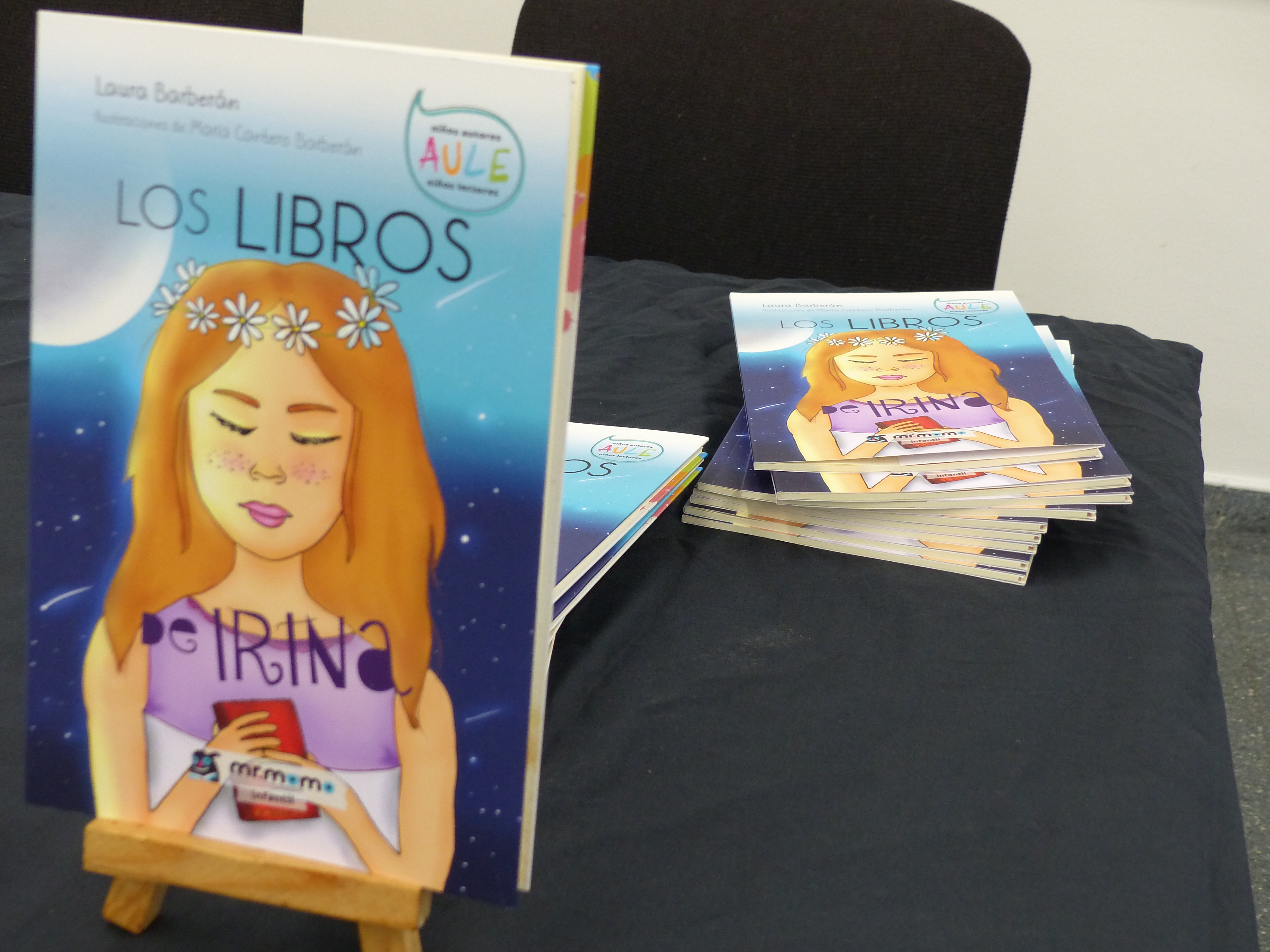 Laura Barberán, persona usuària dels serveis d’ACAPPS, publica el seu primer llibre “Los Libros de Irina”