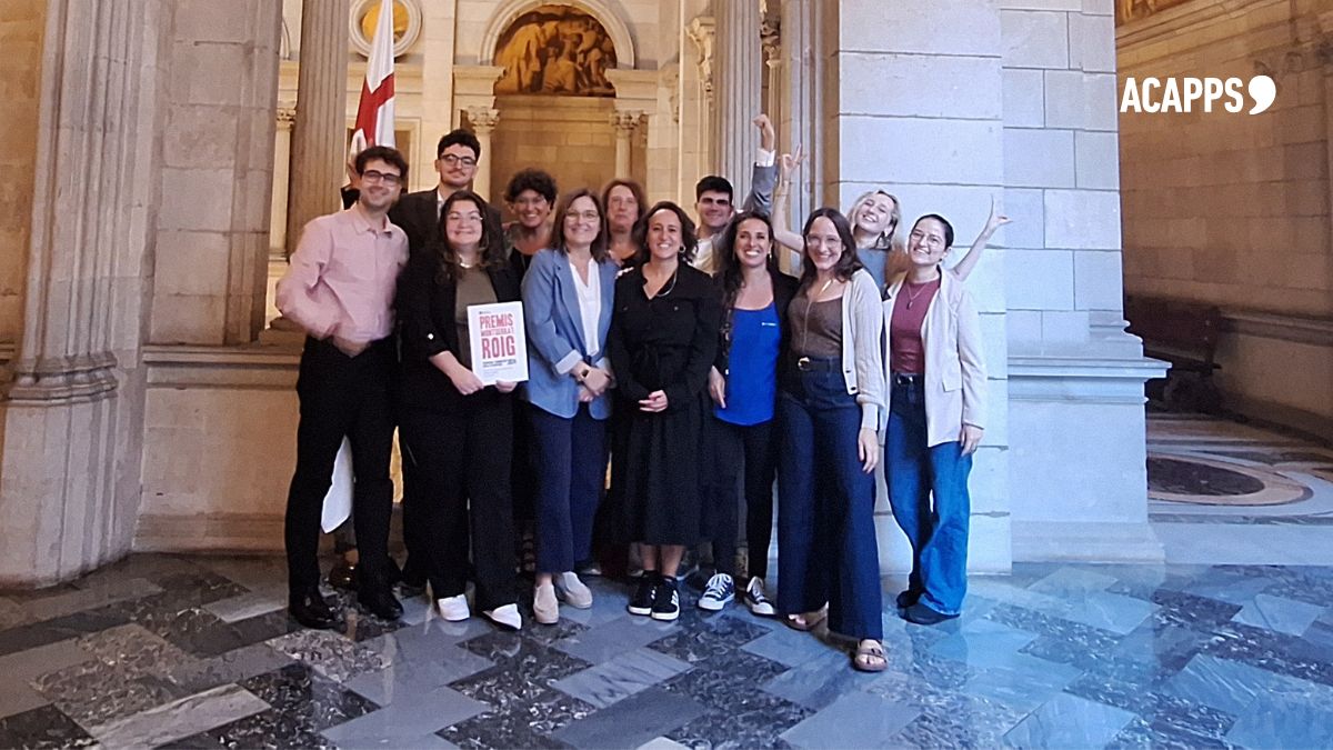 El documental Apunts en Blanc, liderat per estudiants amb sordesa d’ACAPPS, rep el Premi Montserrat Roig a la Comunicació Social