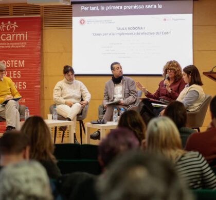 El sector català de la discapacitat reclama recursos, formació obligatòria i participació en la implementació del Codi d’Accessibilitat