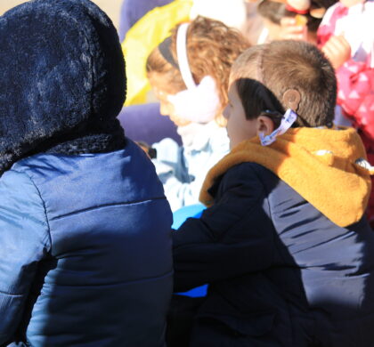 Les beques NESE segueixen excloent part de l’alumnat amb sordesa