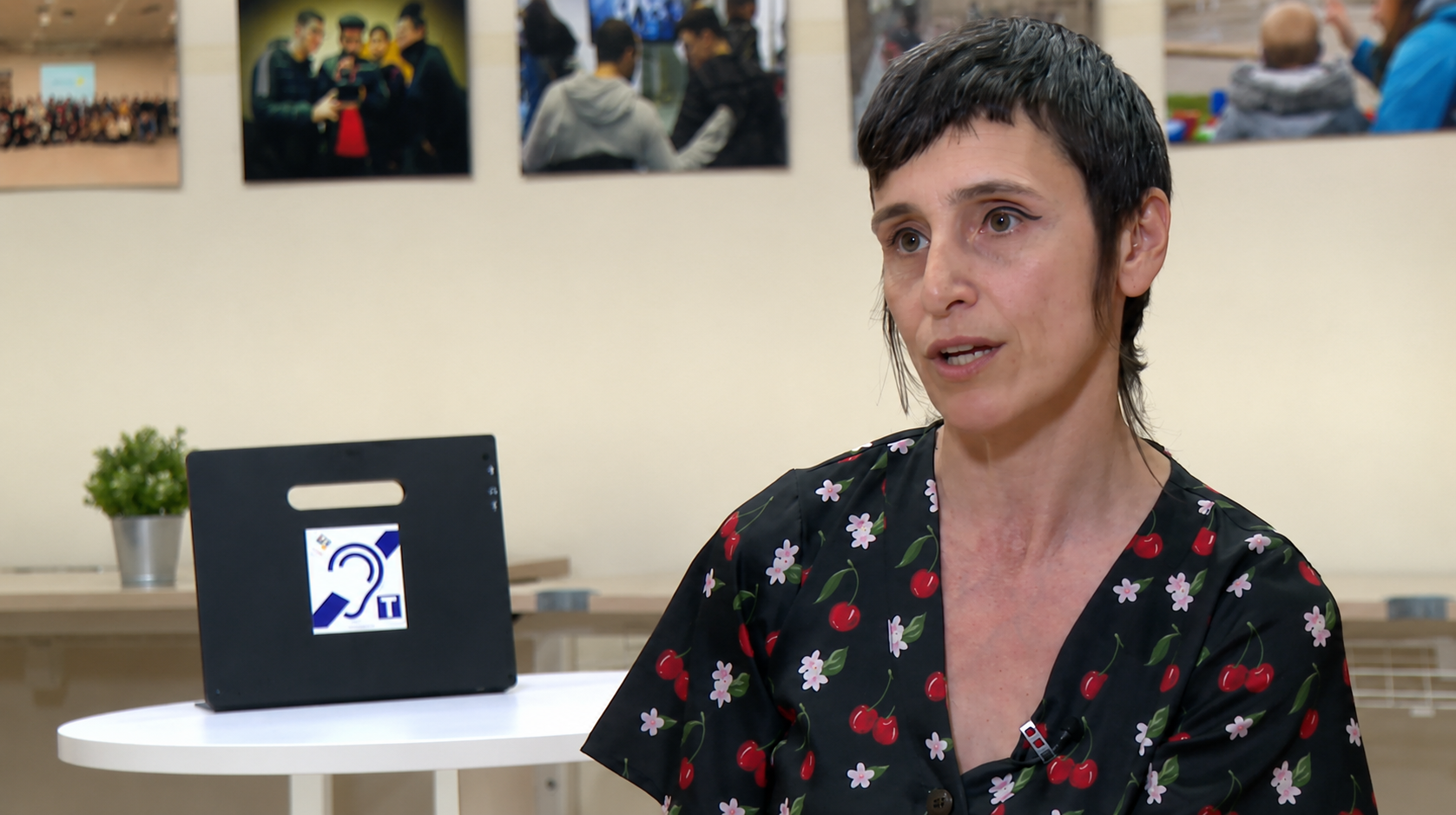 La reivindicació de la cobertura universal de les pròtesis auditives arriba en format reportatge al Telenotícies Migdia de TV3
