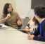 Els estudiants majors de 26 anys poden demanar ajudes de 3.000€ per als audiòfons: oberta la convocatòria del Programa Reina Letizia per a la Inclusió