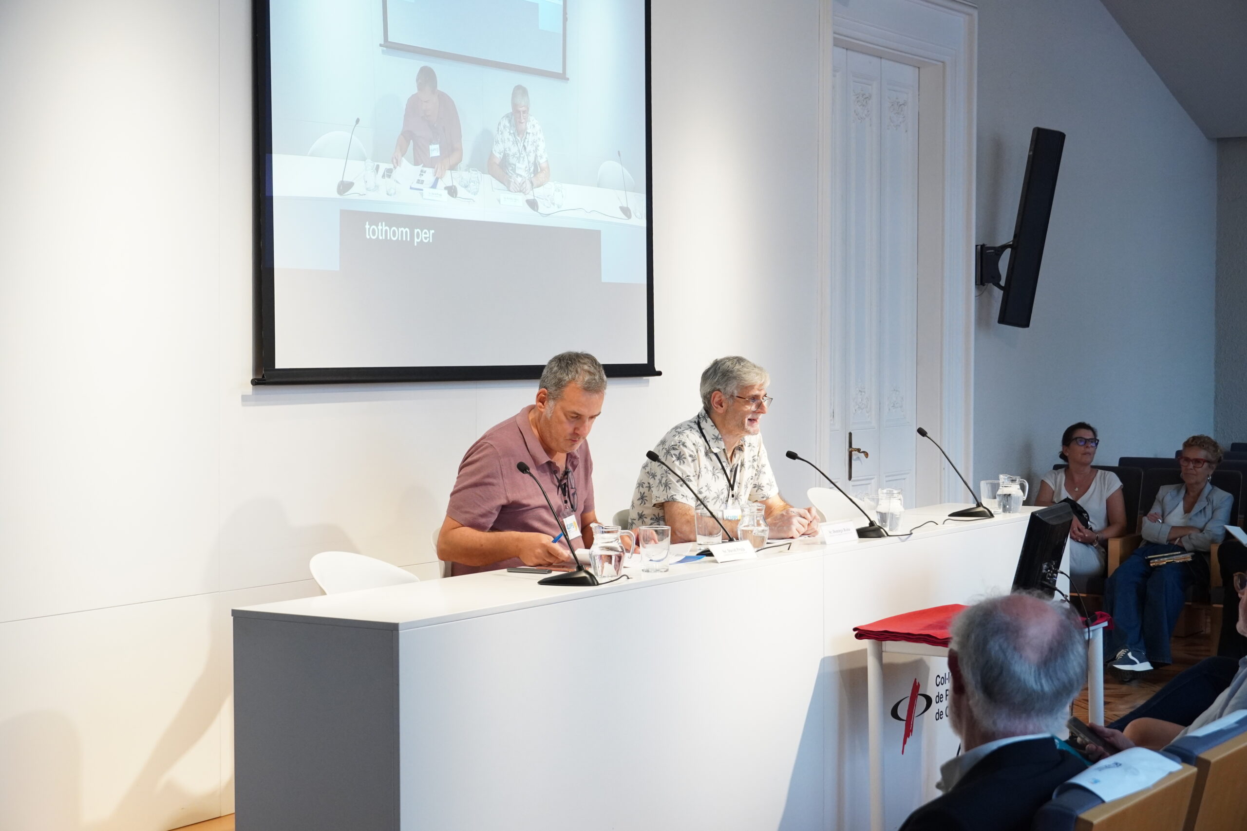 La Federació ACAPPS presenta l’Informe d’Accessibilitat Auditiva 2026, que recull cinc anys de casos d’inaccessibilitat a la comunicació oral